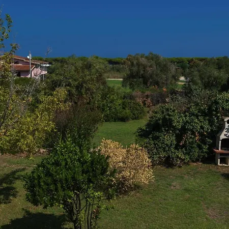 Resort, * Budoni