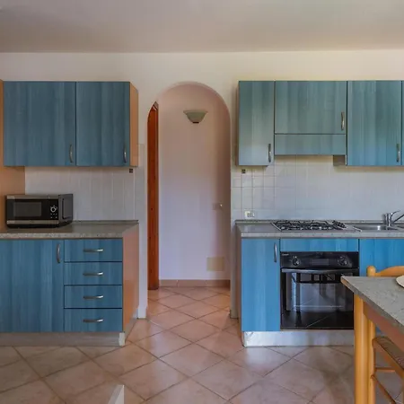 Resort, * Budoni